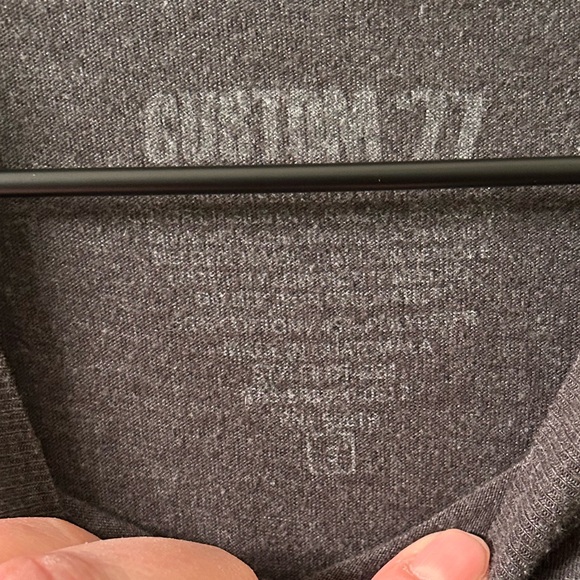 CUSTOM 77 Cute Gray and green Nerdy graphic tee. Size S - Picture 3 of 4